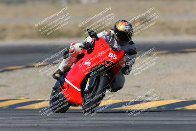 media/Mar-24-2025-Moto Forza (Mon) [[57ce5c5cff]]/3-Beginner Group/Session 2 (Turn 11)/